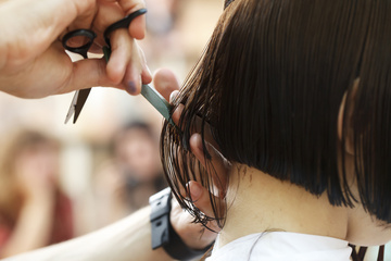 Coupes femmes, hommes et enfants : salon de coiffure à Langon Coupes femmes, hommes et enfants : salon de coiffure à Langon